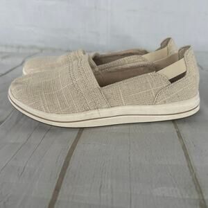 Beachy Nautical Slip On Light Use Clarks Breeze Step Loafer Natural Interest 5.5